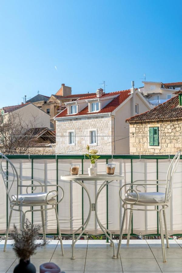 Comfort Dorin Apartment *