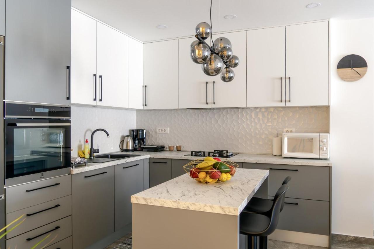 Comfort Dorin Apartment *